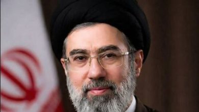 بیوگرافی رهبر جدید